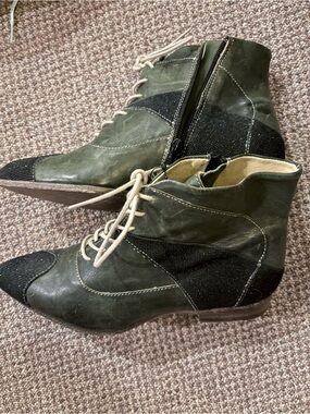 Olive Green Leather Lace-Up Ankle Booties with Black Accent